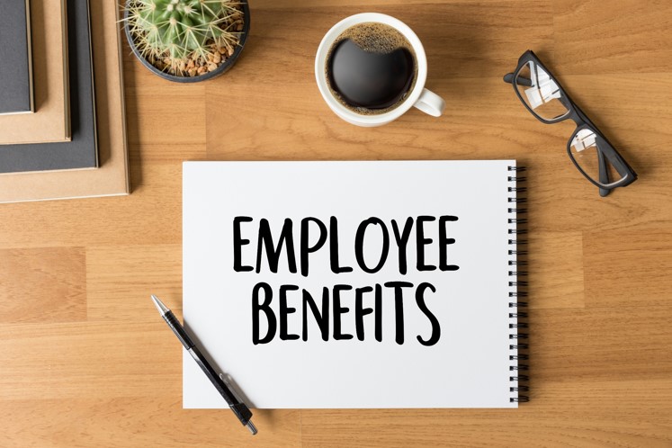 Top 10 benefits of offering a retirement plan to your employees